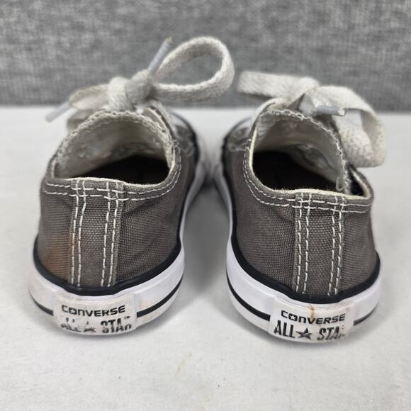CONVERSE INFANT SNEAKERS – SIZE 5 – GRAY CANVAS RUBBER TOE – CLASSIC CHUCK STYLE - Picture 4 of 12